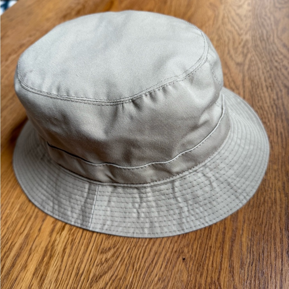 Vintage Burberrys Bucket hat